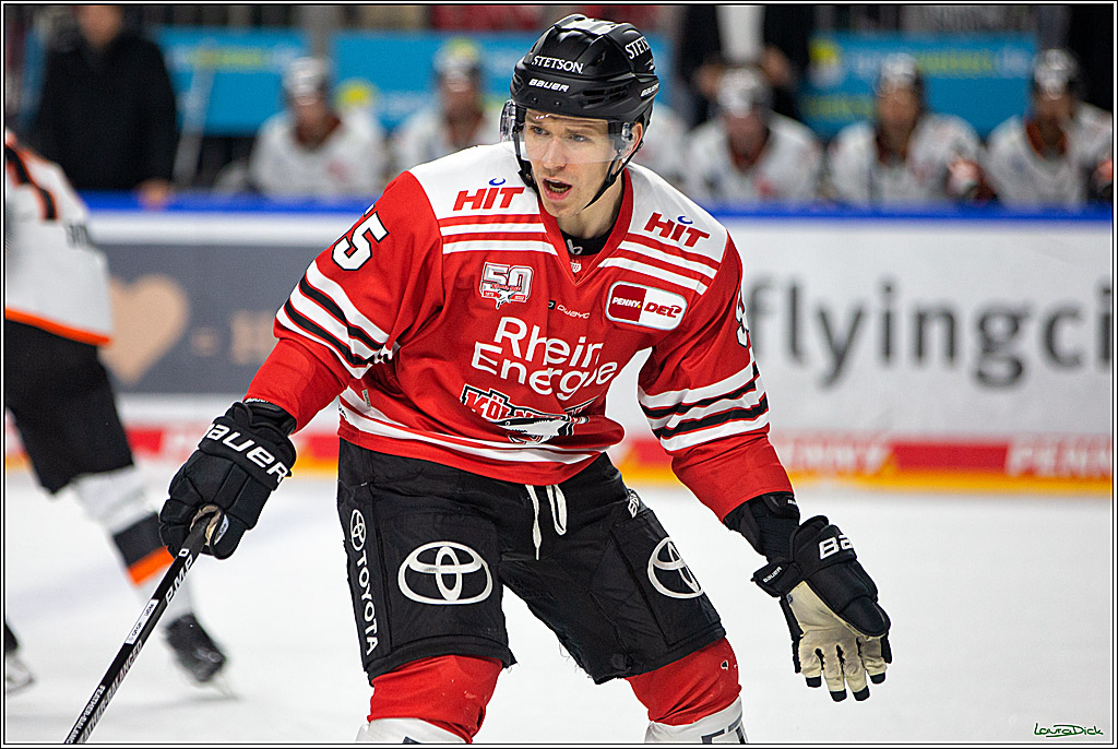 PENNY DEL; Koelner Haie- Loewen Frankfurt; Koeln, 18.12.2022